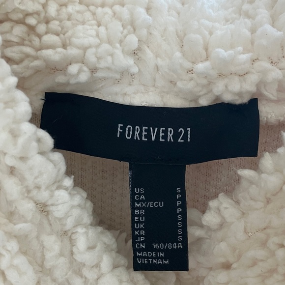 Forever 21 Cream‎ Sherpa Hoodie Sweater - Picture 4 of 5